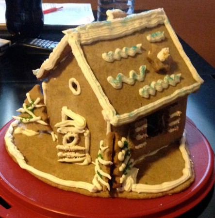 Knusperhäuschen - Haus aus selbst gemachtem Lebkuchen 